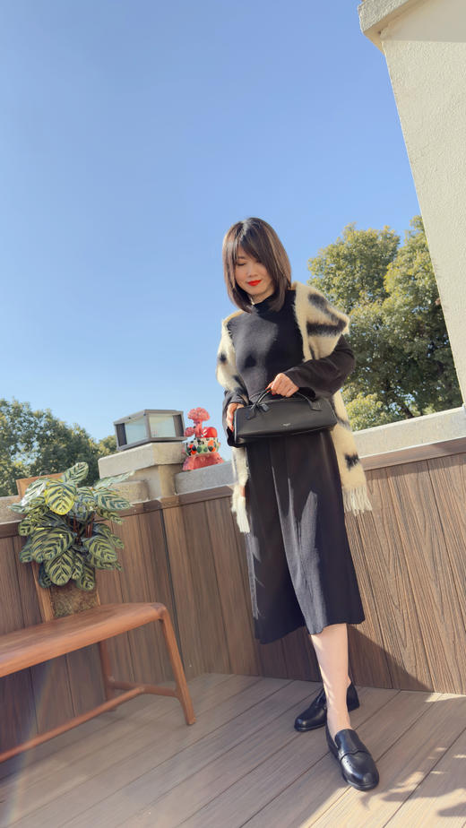 westory2025年春季新款小圆头平跟通勤单鞋舒适乐福鞋W25AM58061 商品图5