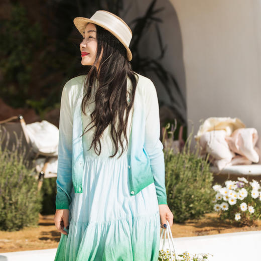 【林栖设计小店】粉色渐变油画毛织开衫收腰纽扣防晒2025夏季新品上衣衬衣女1952131 商品图0