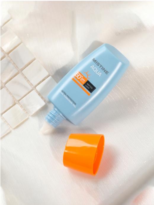 【养肤抗光老】MISTINE蜜丝婷小黄帽面部防晒霜乳隔离 轻薄水润  防紫外线 清透贴妆 40ML/支 商品图3