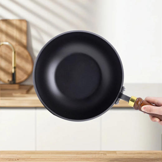 热卖！不粘锅、不溅油！【赠杉木盖/玻璃盖】康诗达 章丘无涂层古法氮化大肚铁锅  与辉同行同款式！ 商品图9