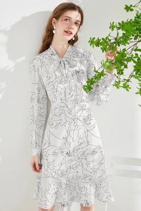 yigue/亦谷 春夏款飘带鱼尾收腰显瘦连衣裙 17962