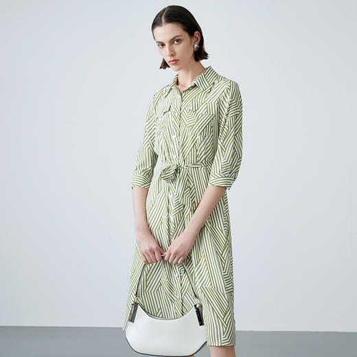 EITIE爱特爱夏季新款时尚修身系带印花连衣裙7807511 商品图3