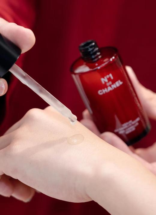 【品牌授权】爆款Chanel香奈儿一号红山茶花精华30ML-50ml 抵御修护 可查编码 商品图5