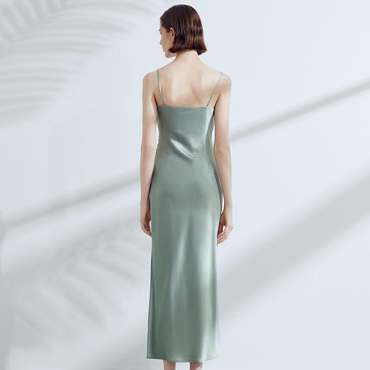 EITIE爱特爱春季新款优雅荡领修身开叉吊带连衣裙7807533 商品图4