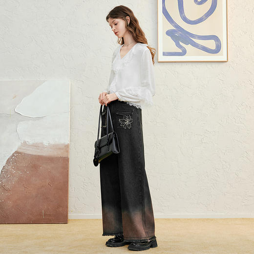 两三事愈花古道2025春季新款复古绣花渐变毛边裤脚口阔腿牛仔裤女 商品图1