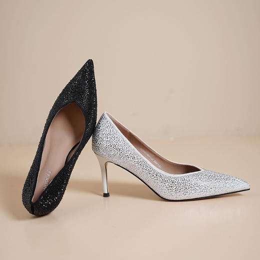 Westory2025年春季尖头中跟华丽满钻婚鞋宴会浅口单鞋S25AE58841 商品图0