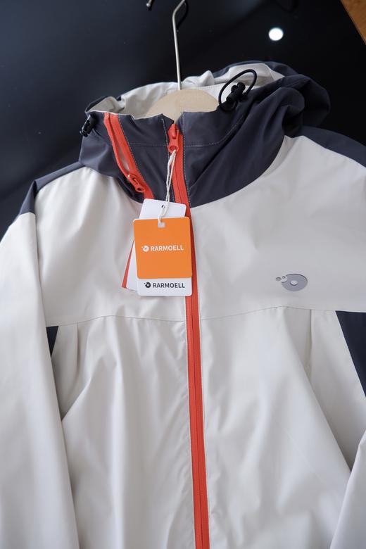 直发【M25003】Rarmoel 一件极具功能性儿童户外冲锋衣 商品图8