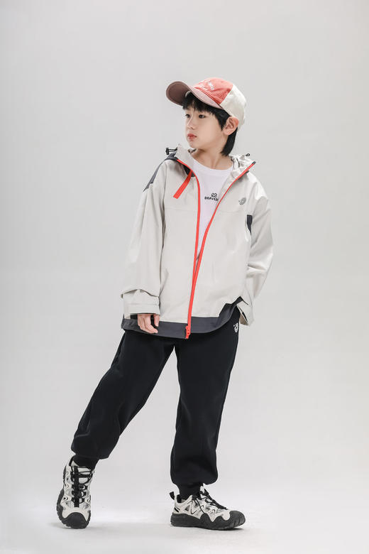 直发【M25003】Rarmoel 一件极具功能性儿童户外冲锋衣 商品图6