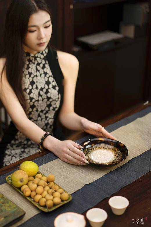 三希堂  流霞系列  金漆果盘 商品图1