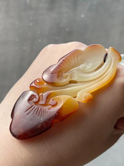 红皮沁白玉巧雕灵芝形吊坠，顺丰包邮 商品图1