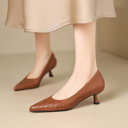 【预售5天】里外全皮细跟尖头编织浅口单鞋羊皮韩版时尚复古中跟猫跟鞋通勤YS&9712 商品图0