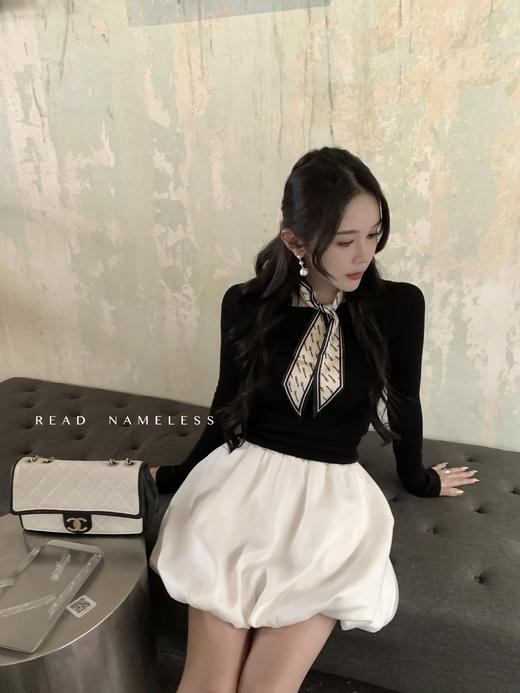 Read Nameless /后背镂空蝴蝶结黑色上衣+缎面拼纱白色花苞裙裤2025/3/15 商品图8