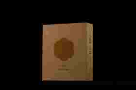 《攻金之工：早期东西文明交流中的金属艺术》（一函二册），清华大学艺术博物馆，平山郁夫丝绸之路美术馆 编，12开（28.5cmx24.2cm），958页，上海书画出版社2025年3月一版一印。