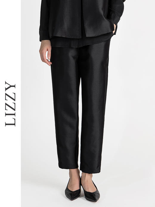 LIZZY早秋精致丝毛弹力腰九分裤8139 商品图0