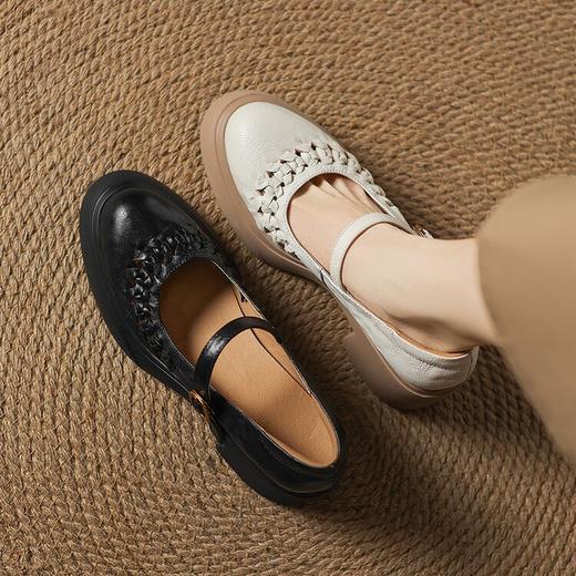 【预售5天】仙女风白色玛丽珍鞋新款春夏季羊皮编织厚底粗跟真皮单鞋女TYMXY&1943 商品图2