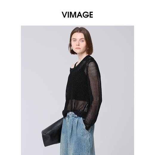 VIMAGE纬漫纪慵懒感时尚垂坠宽松镂空针织衫上衣2025春季新款V2301919 商品图3