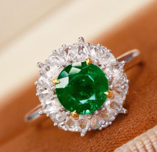 1.1ct刻面祖母绿戒指 商品图1