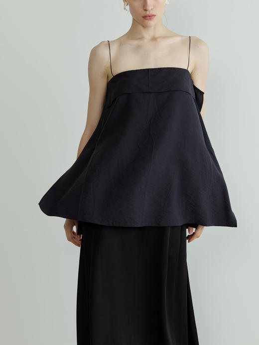 DONSEE10｜DS10SS2502-B 黑色垂褶质感吊带上衣 商品图4