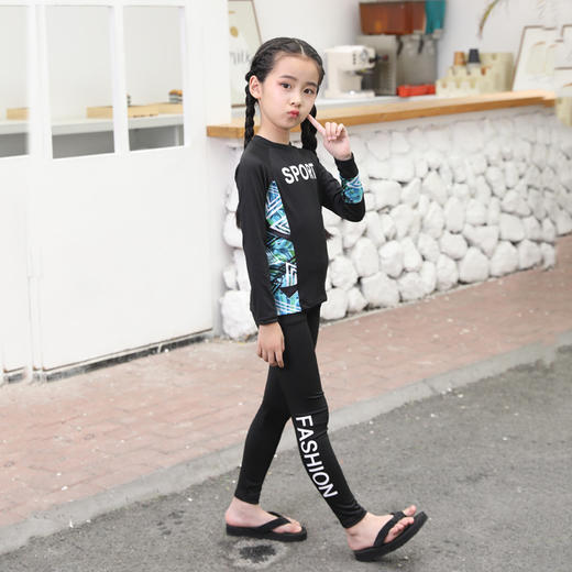 【新款儿童泳衣，防晒速干，专业潜水服！】儿童泳衣 男童长袖防晒速干游泳套装 女童宝宝潜水服 亲子冲浪服-QQ 商品图12