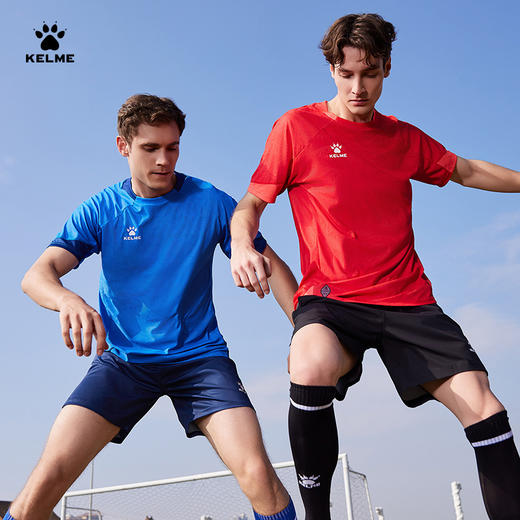 卡尔美2025新款向阳而生系列男士训练服 商品图1