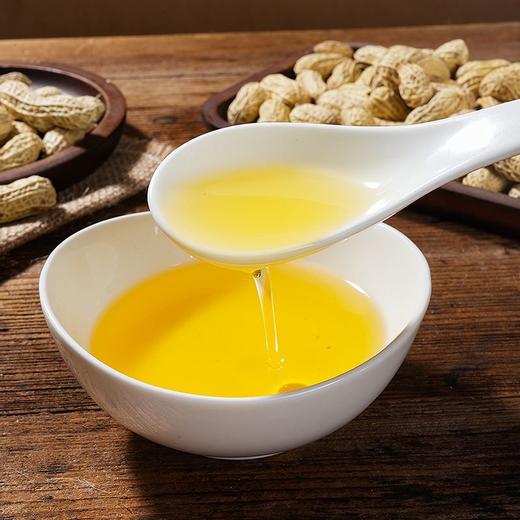 鲁花5S压榨一级花生油 5L 商品图2