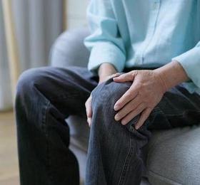  【漫绘科普】警告：你的骨头正在变“脆”…… 