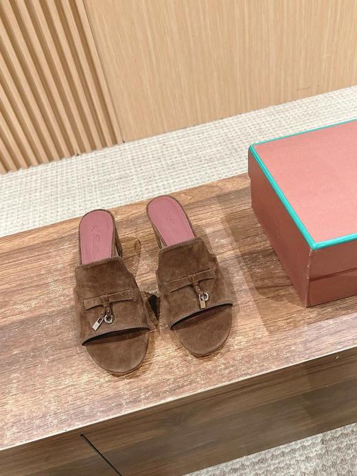 LP家诺翩悠雅经典粗跟拖鞋（HC） 商品图9