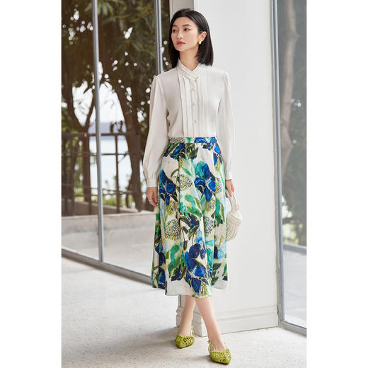 米思阳2026春夏新款法式设计感交叉立领衬衫精致针织款别致小衫女1094 商品图3