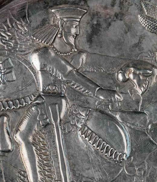 《攻金之工：早期东西文明交流中的金属艺术》（一函二册），清华大学艺术博物馆，平山郁夫丝绸之路美术馆 编，12开（28.5cmx24.2cm），958页，上海书画出版社2025年3月一版一印。 商品图7