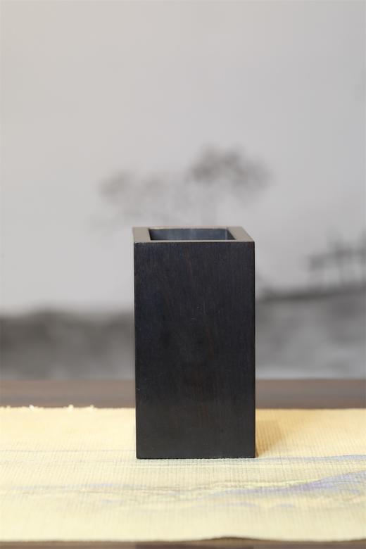 紫光檀镶螺钿如意笔筒 商品图3