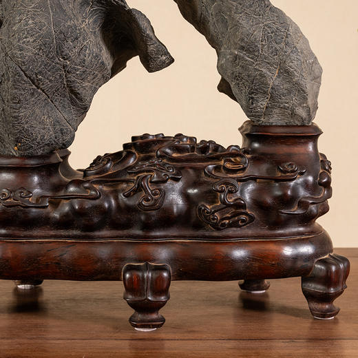 清 灵璧石象形文房赏石（红木座） 商品图3