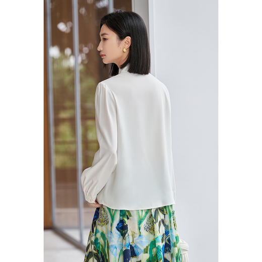 米思阳2026春夏新款法式设计感交叉立领衬衫精致针织款别致小衫女1094 商品图4