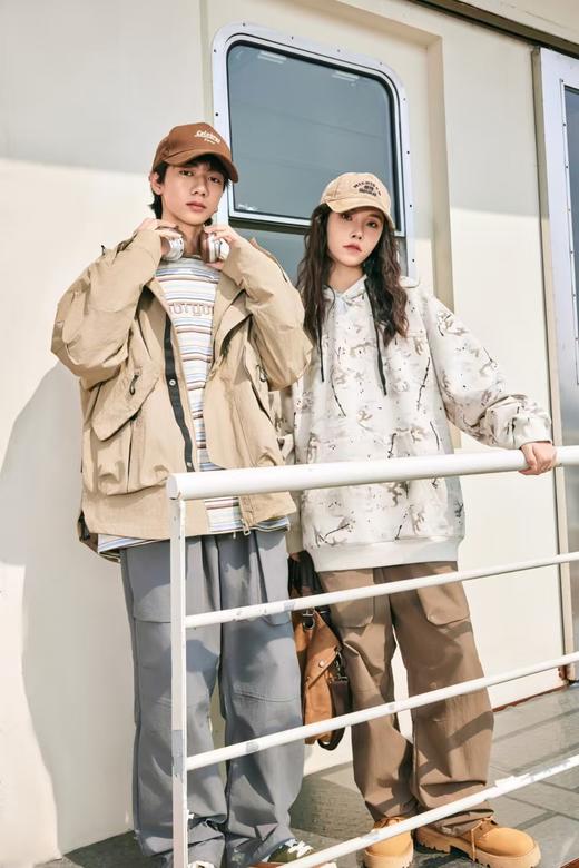 不可比喻连帽外套 商品图1