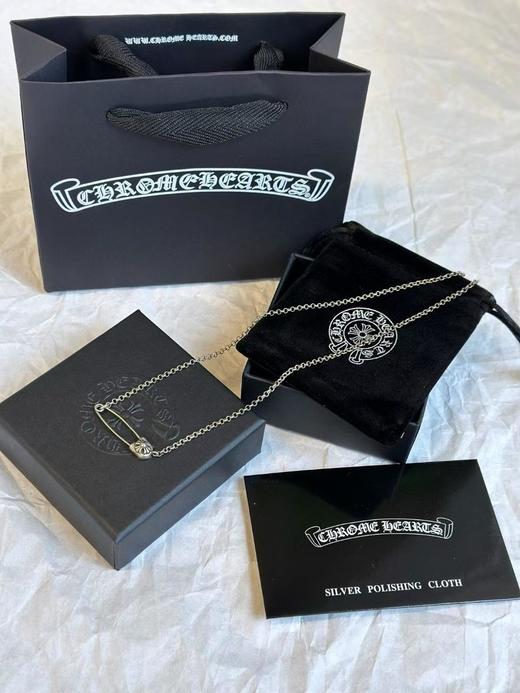 稀有款柜子断货王被问了好多遍的克罗心别针项链我先冲了太哇塞了吧！！男女同款情侣系（EJ） 商品图0