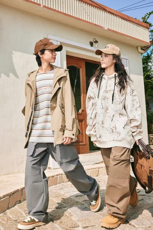 不可比喻连帽外套 商品图2