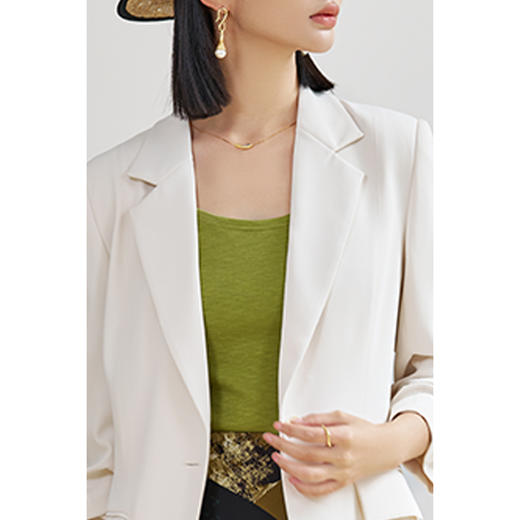 通勤平驳领西装外套 简约通勤纯色西装职业正装七分袖短外套女6055 商品图5