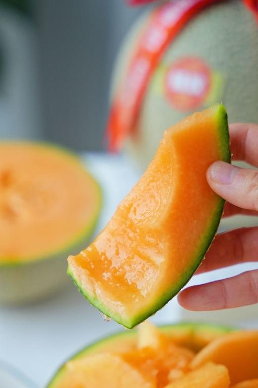 【分仓直发包邮】橘肉锦纹瓜2个装（约5-5.5斤） 商品图1