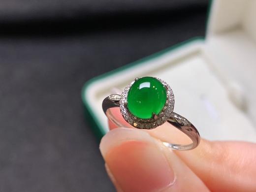 蛋面翡翠戒指 商品图0