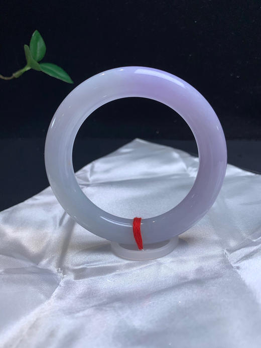 612448，57紫罗兰圆条，12mm 一半紫底一半带了一点底色整体结构清新干净上手效果漂亮，完美的 商品图3