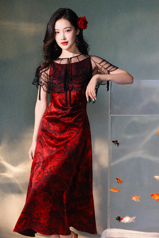 逸红颜明月优选#流苏云肩「 玲珑珮」手工珠串镂空小斗篷，复古网纱重工旗袍外搭 商品图9