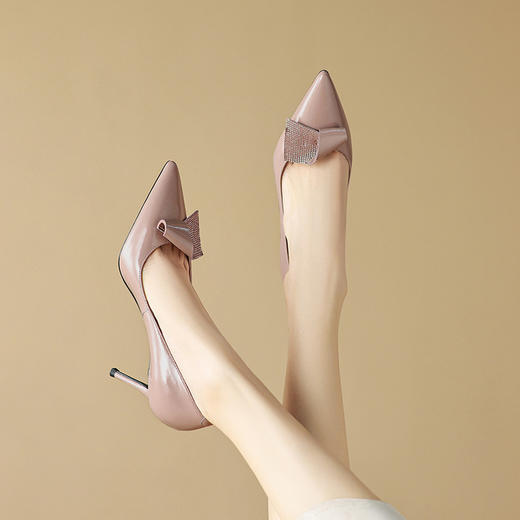 【预售5天】气质尖头蝴蝶结细跟单鞋新款真皮气质高跟鞋女浅口鞋春秋款HY&M1065-1 商品图1