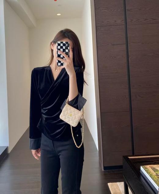 显瘦丝绒侧衣襟捏褶V领OL小性感丝绒衫 商品图2