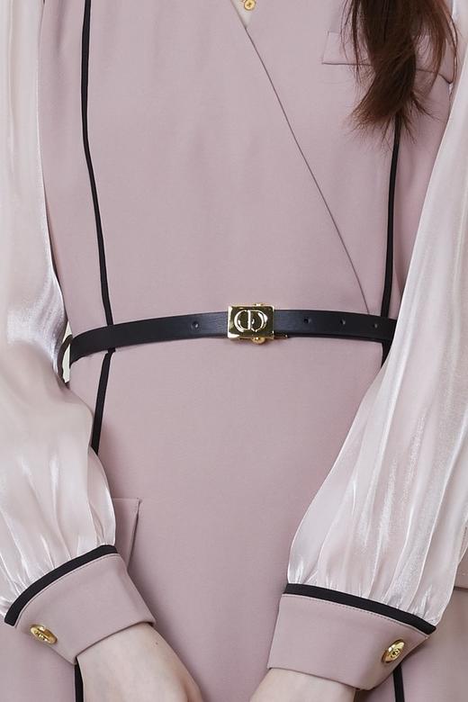 ESTACIA 精致细款字母皮质腰带 19956 商品图2