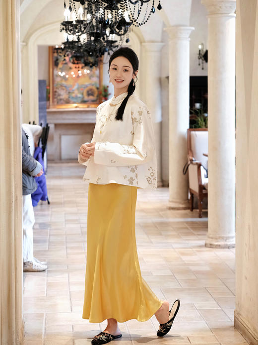 盛唐牡丹 | 金盏色重缎真丝斜裁半裙 商品图2