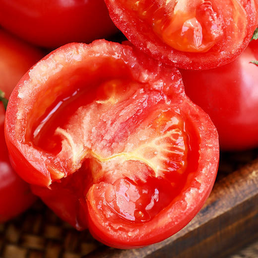 【记忆中的番茄味】普罗旺斯番茄 新鲜现摘现发 颗颗饱满自然成熟 沙瓤软心 不催熟不打药 不打催红素的西红柿 凉拌、炖炒都好吃~ 商品图5