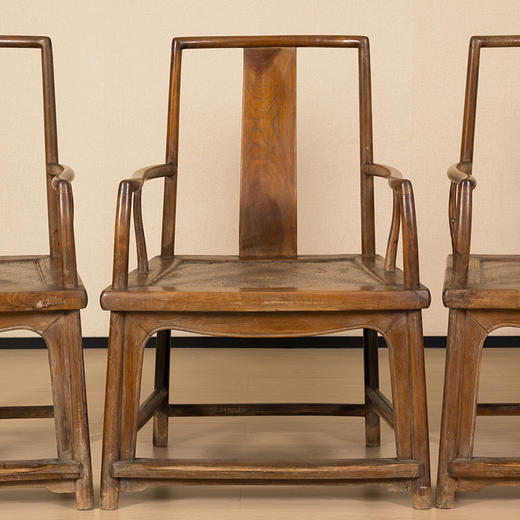 清早期 榉木扇面南官帽椅成堂（一堂四只） 商品图1