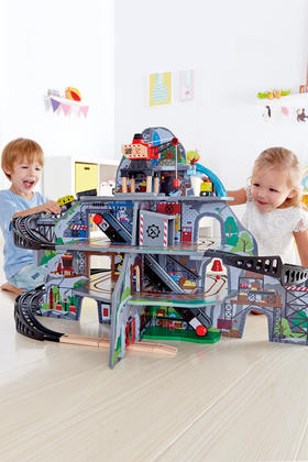 Hape轨道火车玩具 木质轨道车超大型多层矿山套装3-6岁男女小孩 E3753 火车轨道-大型矿山套