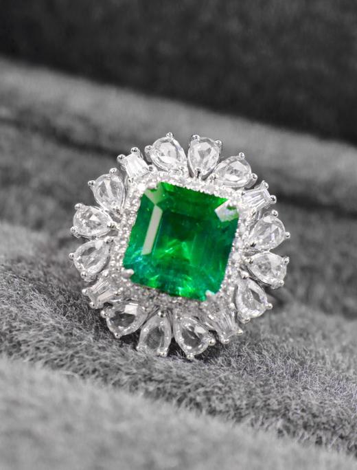 1.5ct刻面祖母绿戒指 商品图1