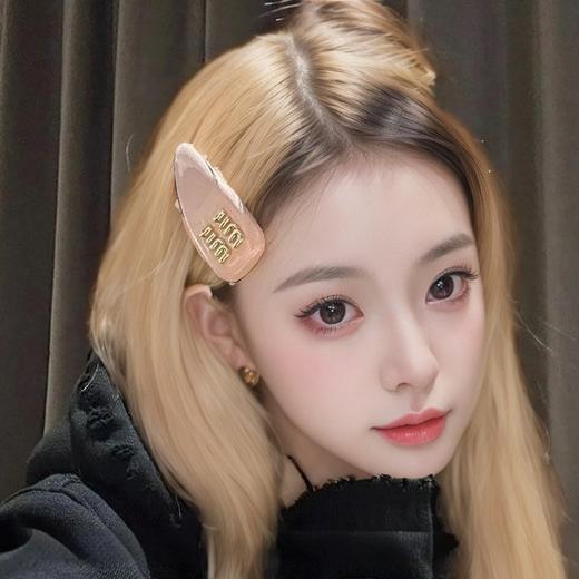 九歌同款！【时尚弹簧设计，轻松固定发型】韩版miu发夹 弹簧夹 刘海夹子 头饰发夹 碎发侧边掰掰夹-QQ 商品图2