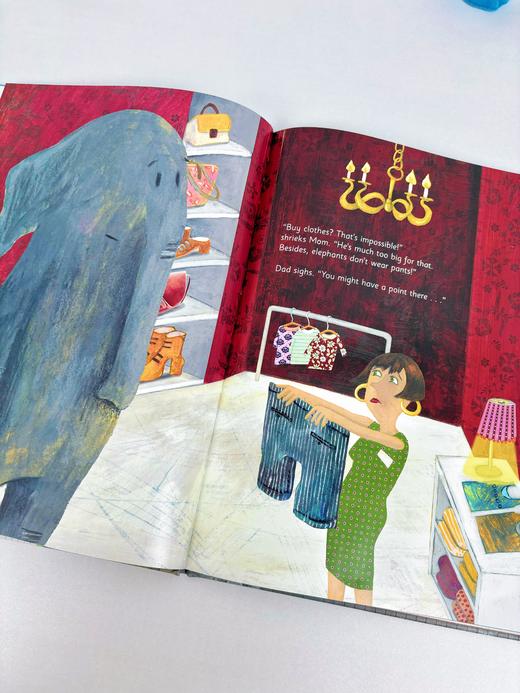 【Clavis】An  Elephant  in Our City 原版英文儿童绘本 商品图3